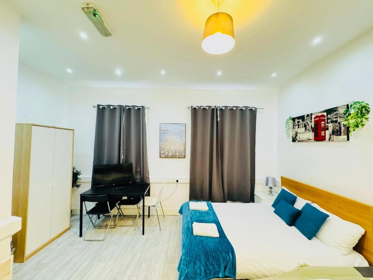 Stunning One Bedroom Flat In A Good Location Appartamento Londra