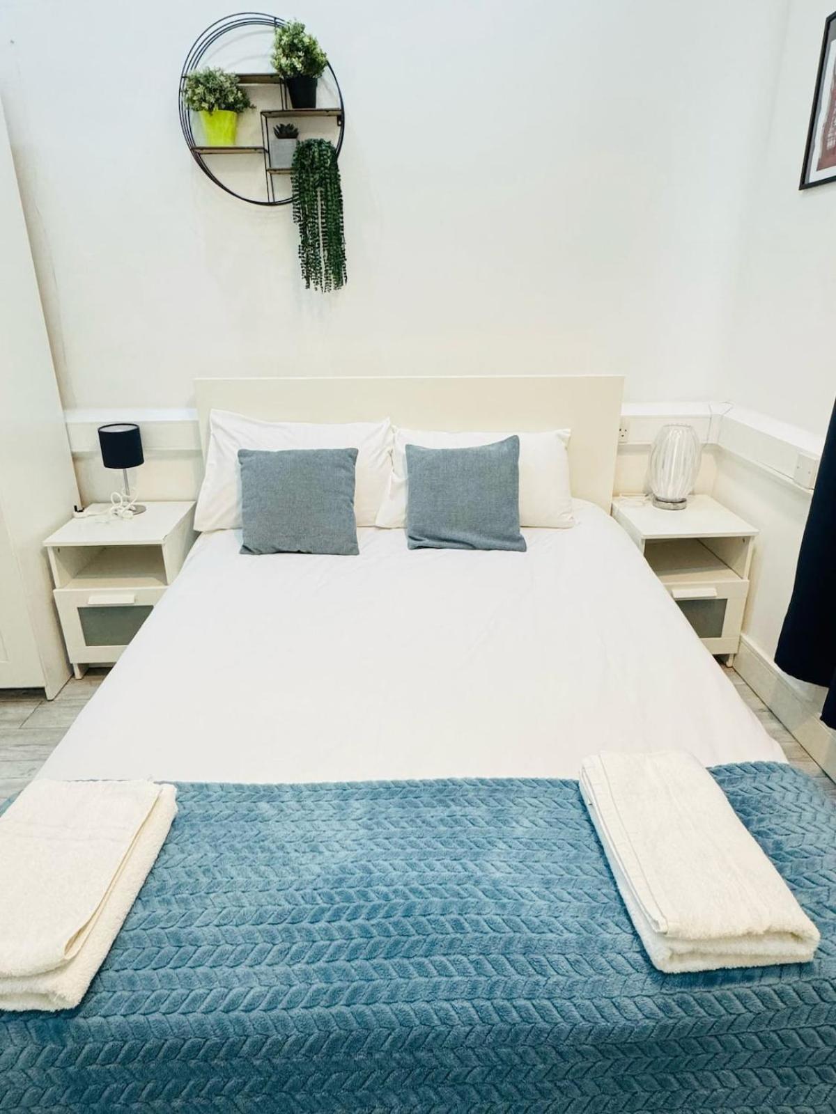 Stunning One Bedroom Flat In A Good Location * Londra